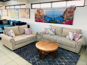Unique 5 Seater