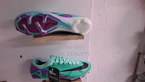 Nike Air Zoom Vapor 15 Elite>Nike Soccer Boots