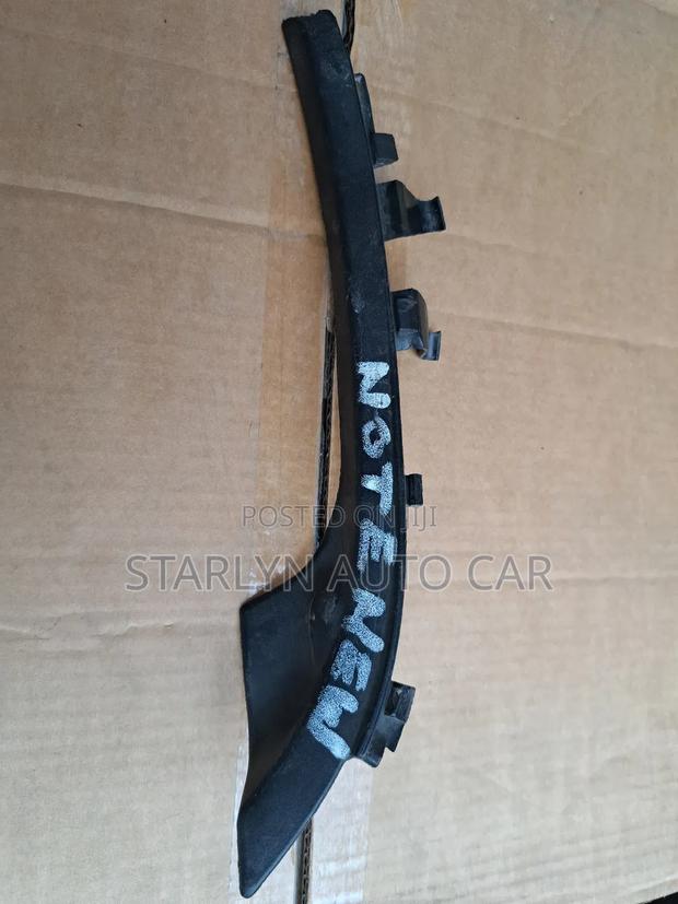 Windscreen Finisher Nissan Note - main view