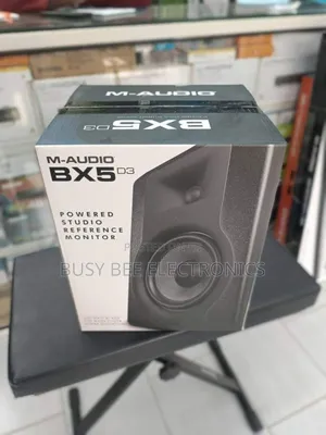 M Audio BX5 D3 Powered Studio Reference