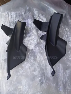 Landcruiser Prado J120 Windscreen Finisher