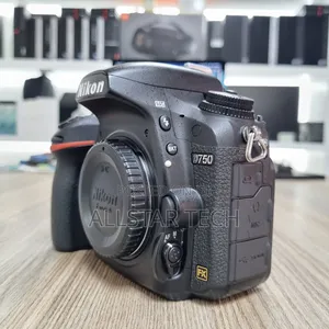 Nikon D750 DSLR Camera (Body Only)