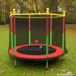 6 Ft Trampoline **