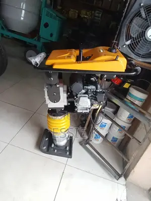 Honda Tamping Rammer