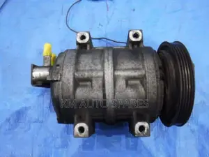 Mazda F8 AC Compressor for Mazda Bongo and Nissan Vanette.