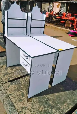 Manicure Desk