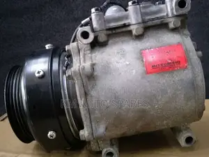 Mitsubishi 4g93 Ac Compressor for Pajero Io, Galant, Lancer.