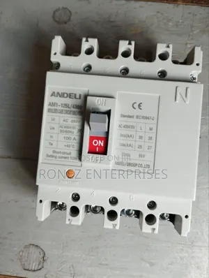 McCb 4 Pole 100amps