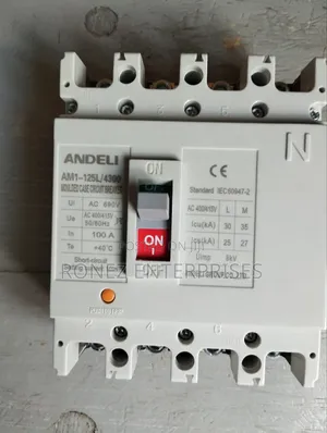 McCb 4 Pole 100amps