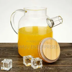 1.8L Borosilicate Tea Pot With Bamboo Lid