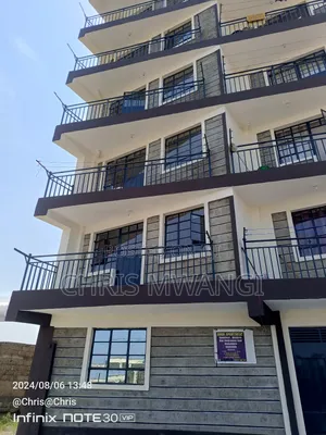 1bdrm Block of Flats in Kamakis Estate for sale