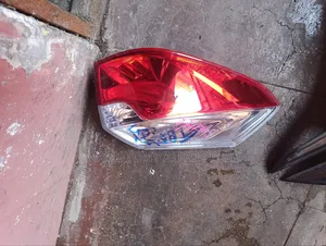 Honda Fit Shuttle Backlight 2018