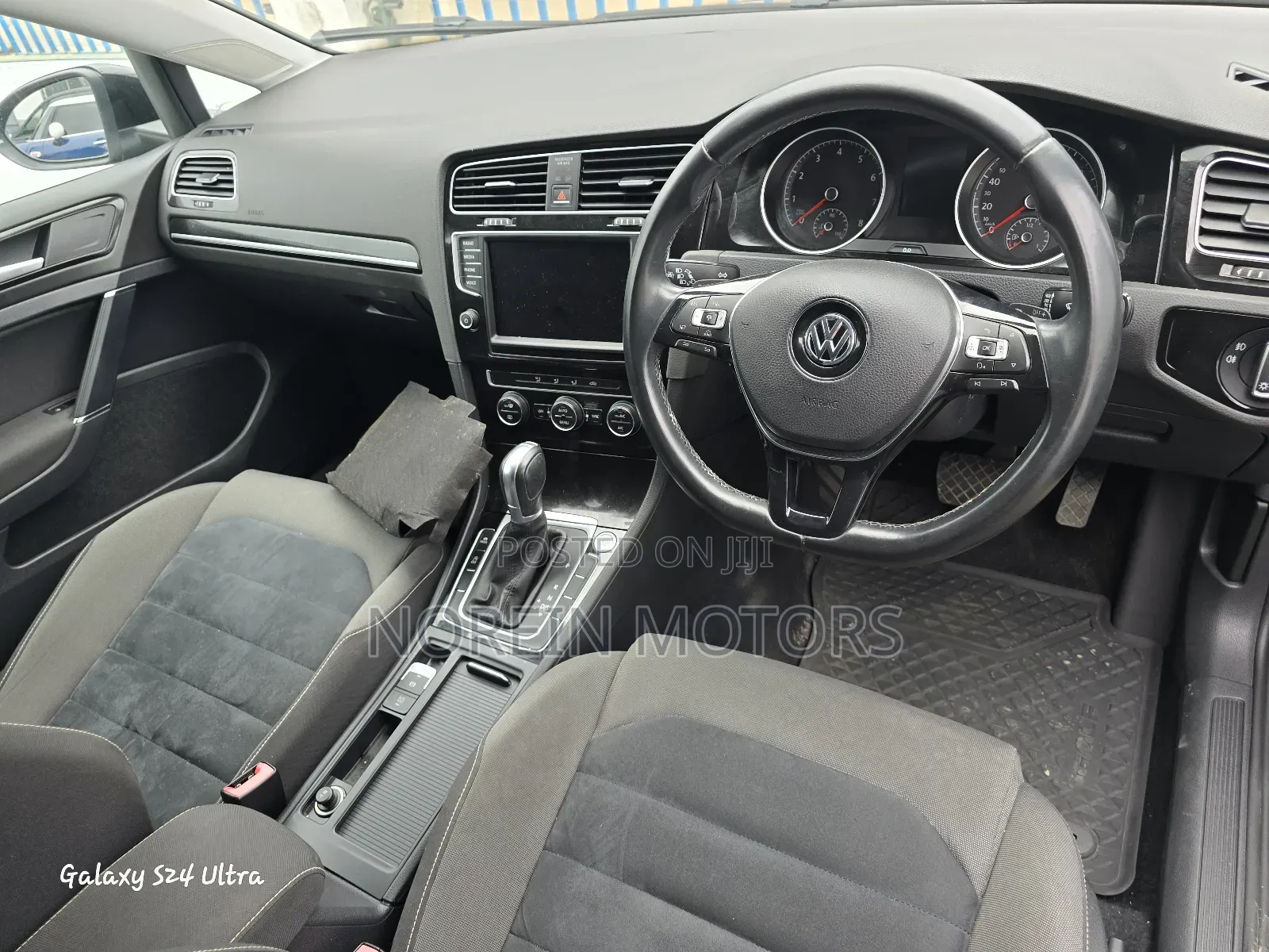 Volkswagen Golf 2017 Black