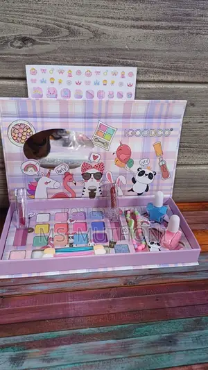 Kids Makeup Set*