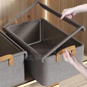 Collapsible Fabric Organizer With a Cover