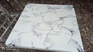 Restaurants and Bar Table
