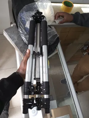 Projector Tripod Tray