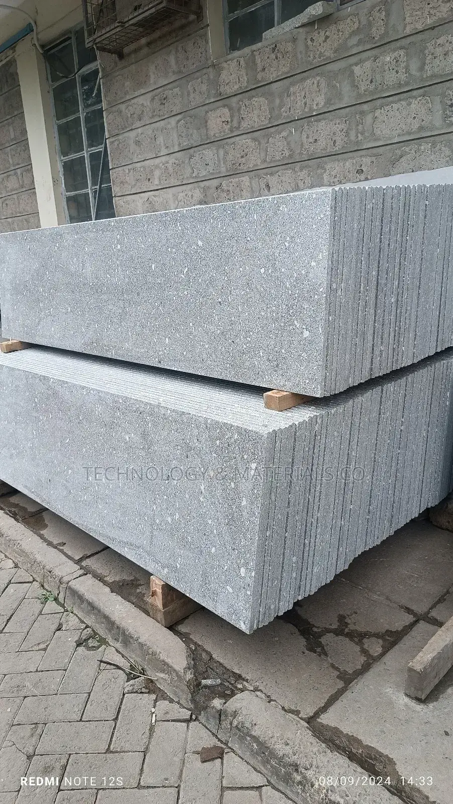 Sassy Granite- 2.4x0.6m