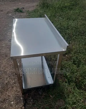 Impressive Shiny Stainless Table