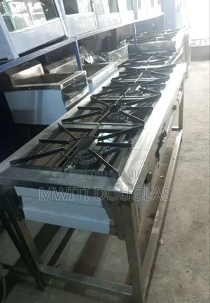 Modernized Liner Style Four Burner Gas Cooker