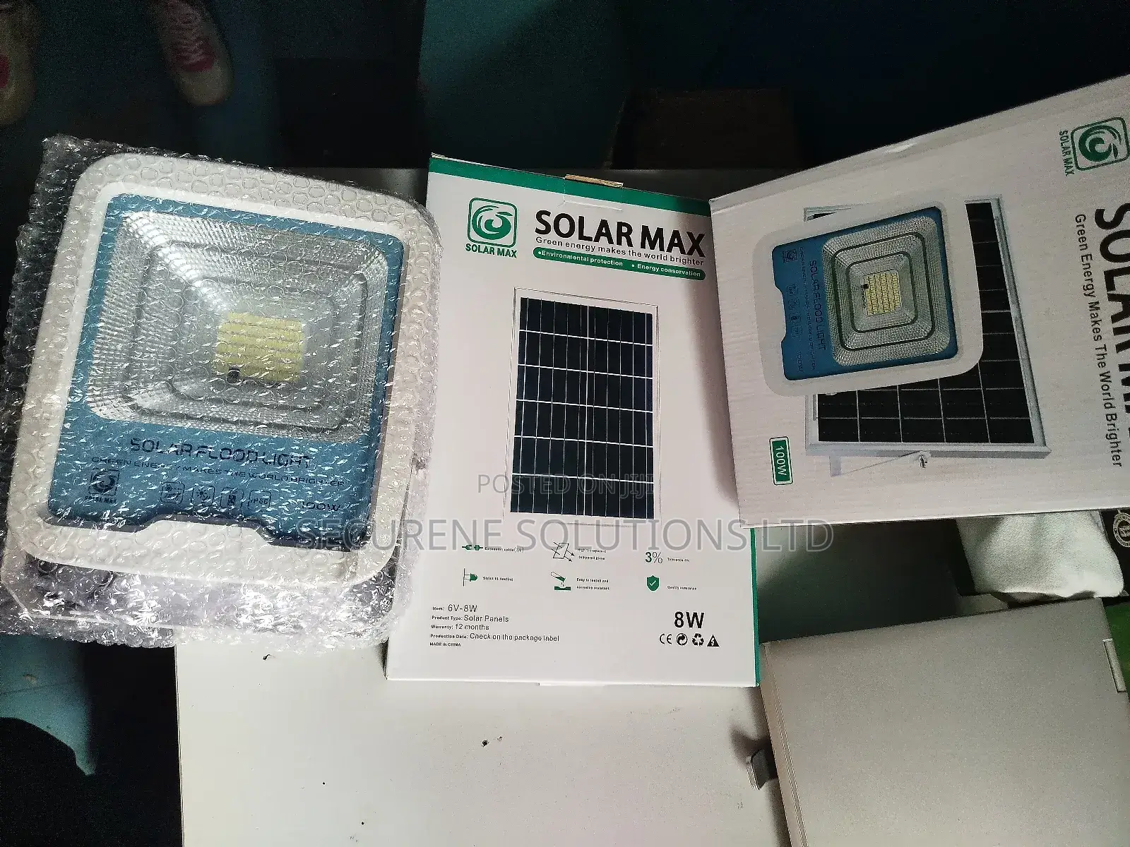 100 Watts Solar Floodlight Solarmax With 8 Watts Solar Panel