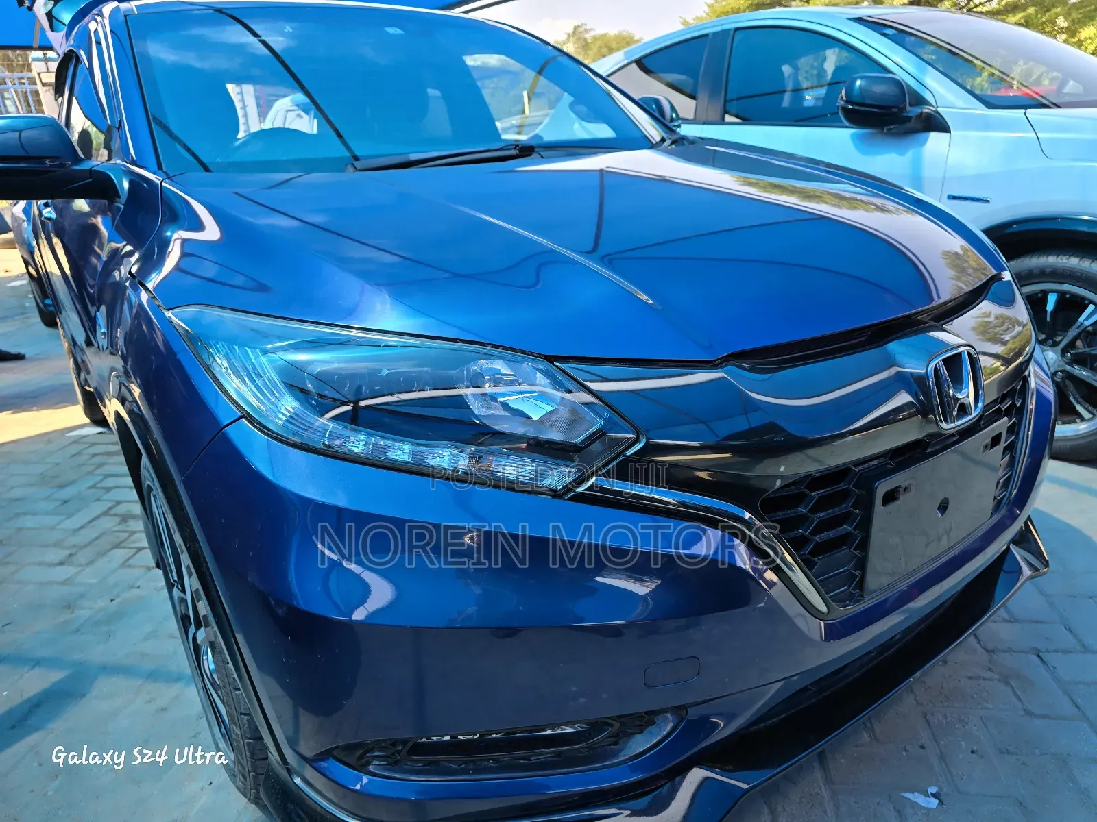 Honda Vezel 2017 Blue
