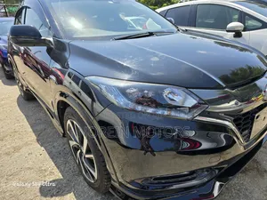 Honda Vezel 2018 Black