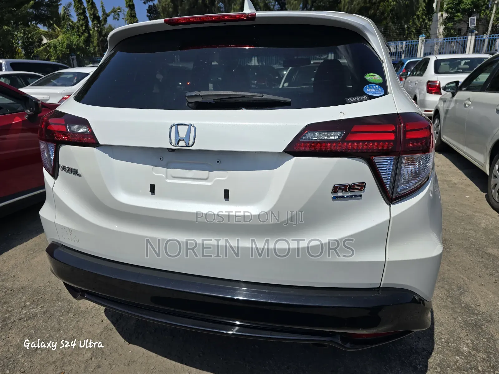 Honda Vezel 2017 Off white