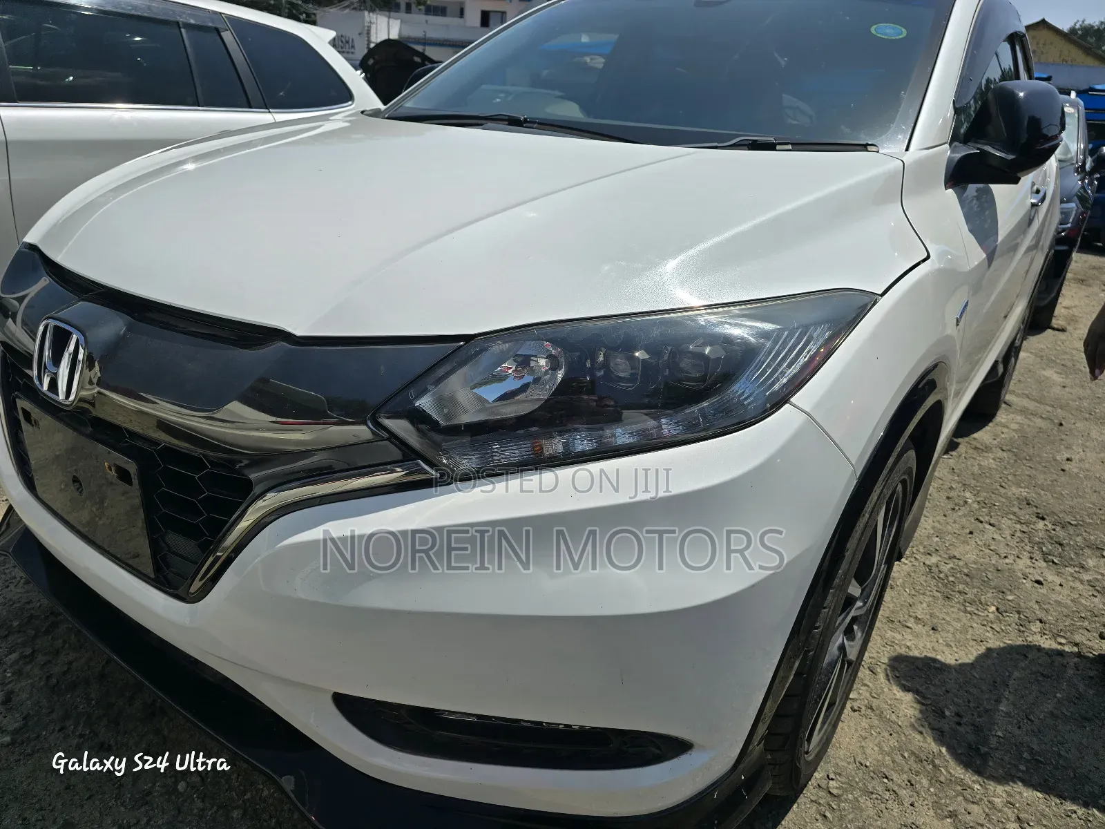 Honda Vezel 2017 Off white