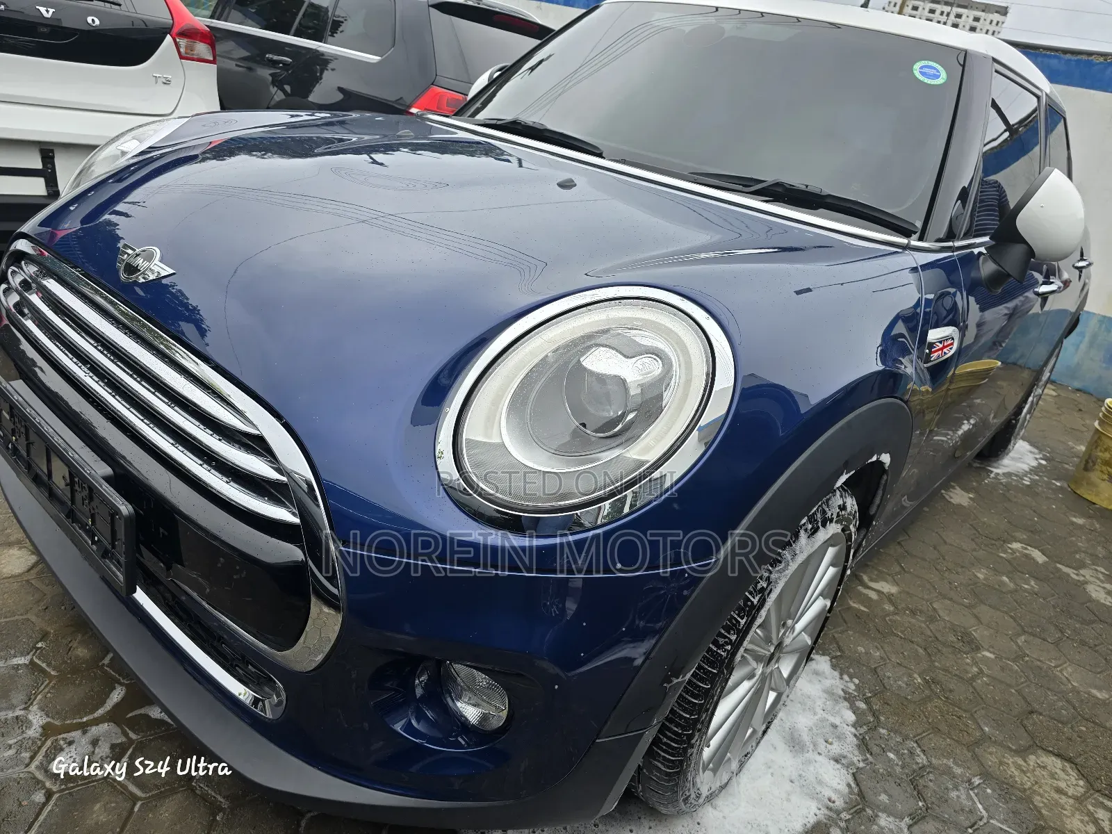 Mini Cooper 2017 Blue