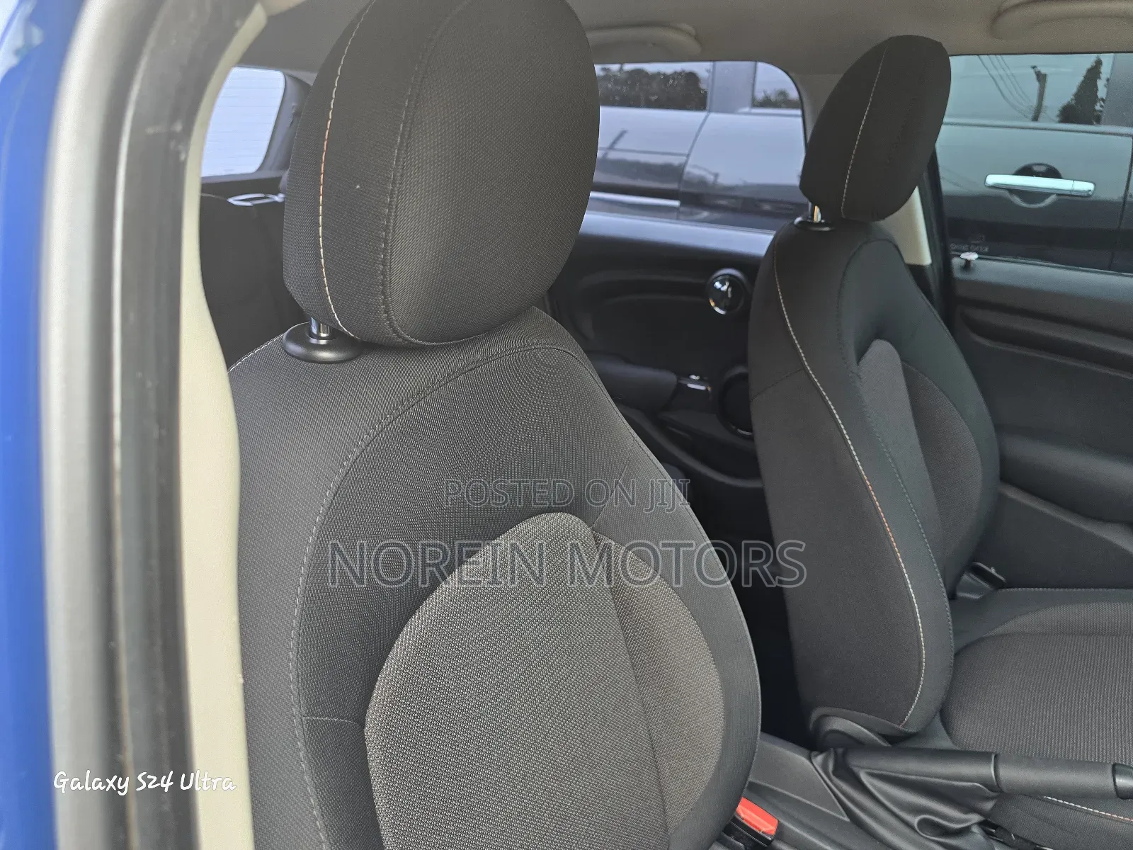 Mini Cooper 2017 Blue