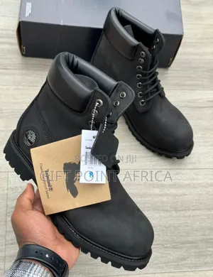 Black Timberland Leather Boots for Men