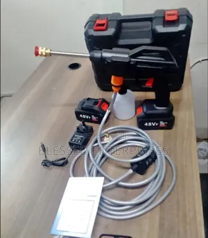 Cordless Carwash Machine/ Portable Pressure Washer