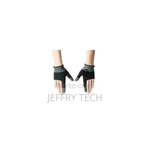 Universal Gaming Gloves for Mobile Gamer Sweatproof Anti