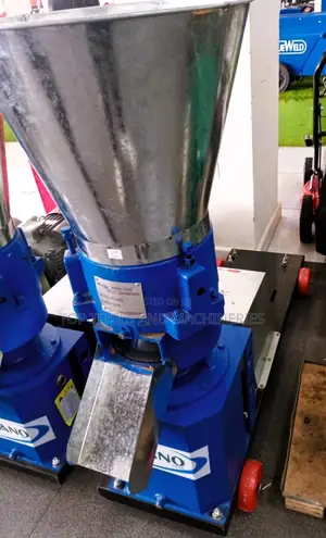 Milano Animal Feed Pelletizer Machine With a 20 HP Motor