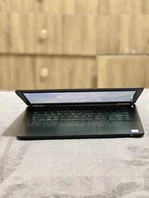 Laptop Dell Latitude 12 E5270 8GB Intel Core I5 SSD 256GB