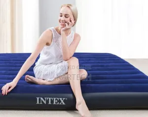 Intex 3 by 6inflatable Mattress With Free Pump
