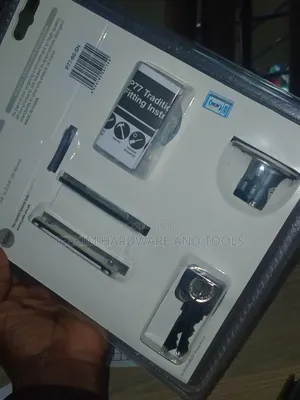 Yale Night Latch Heavy Duty