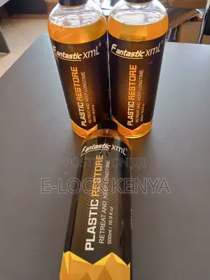 Plastic Care and Shine Spray