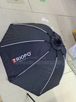 Triopo 120cm / 47" Deep Octagon Umbrella Speedlite Bracket