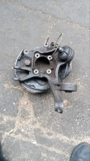 Rear Wheel Hub Toyota Avensis Available.