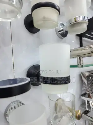 Black Single Toothbrush Holder 6100