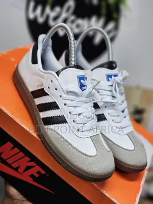 Adidas Samba Sneakers