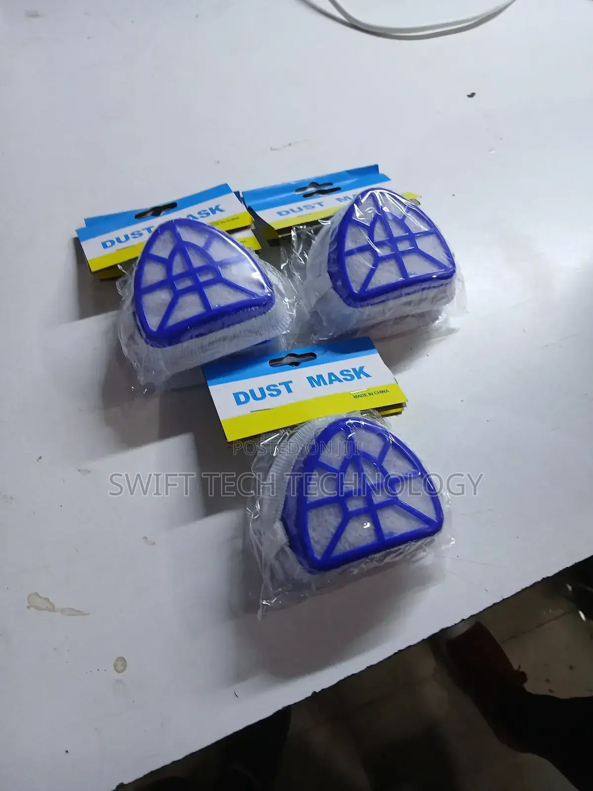 Dust Mask/ Blue Triangle Filter