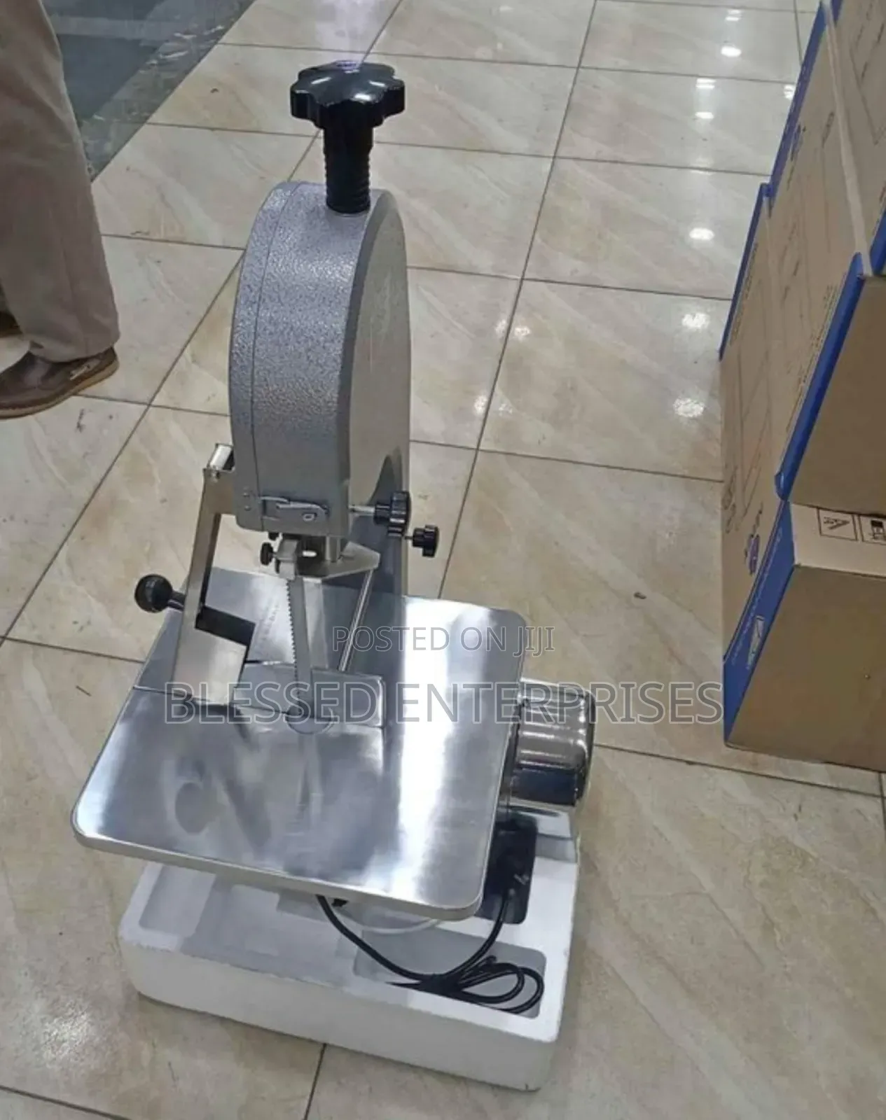 Electric Bone Saw Machine/ Powerful Bone Cutter Machine