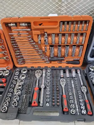 82pcs Spanner Tool Set