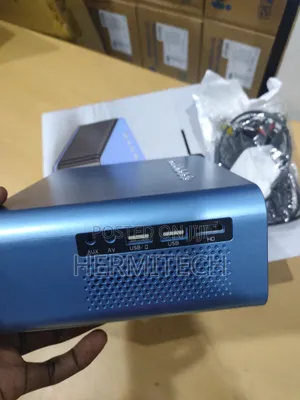 Portable Android Projector Full HD