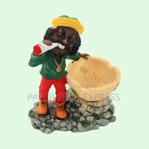 Unique Cool Resin Ashtray Design