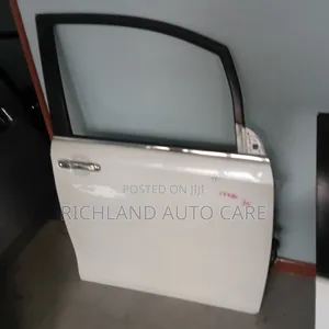 Front Door for Toyota Noah Zrr80