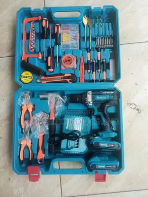 Makita Cordless Drill 88v